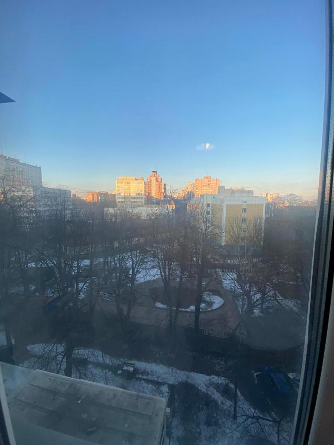 Apartment Next To Metro Station Pechersk Kiev Eksteriør billede